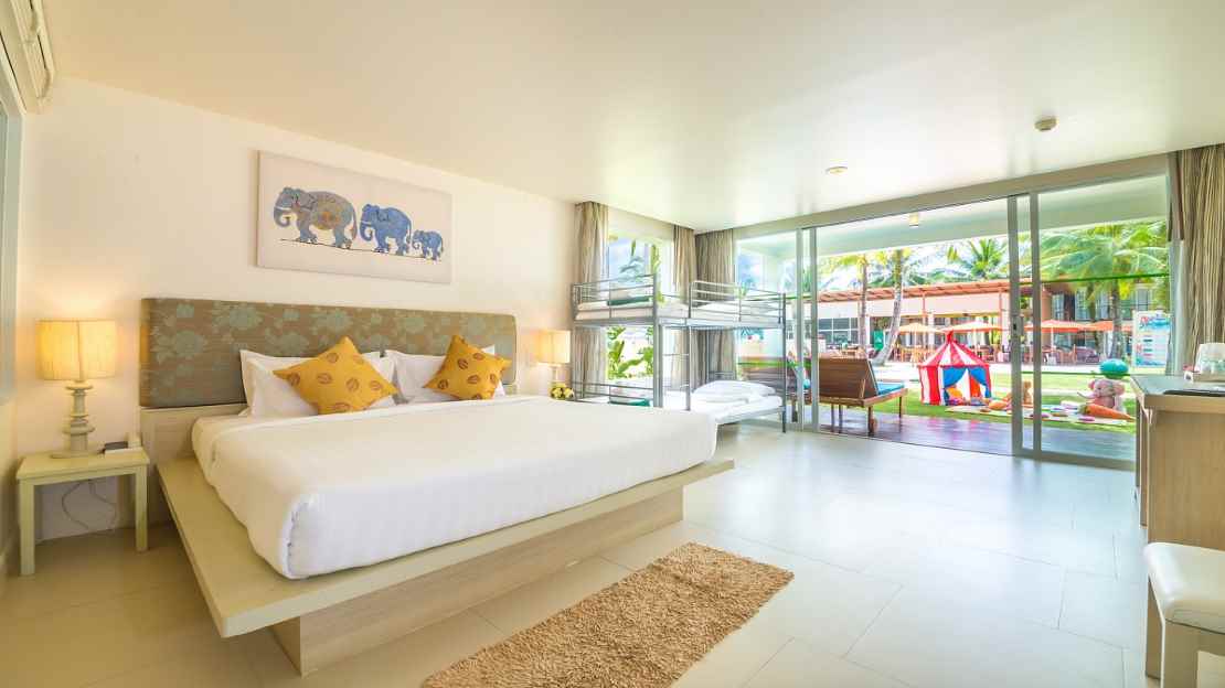 Deluxe Family Garden